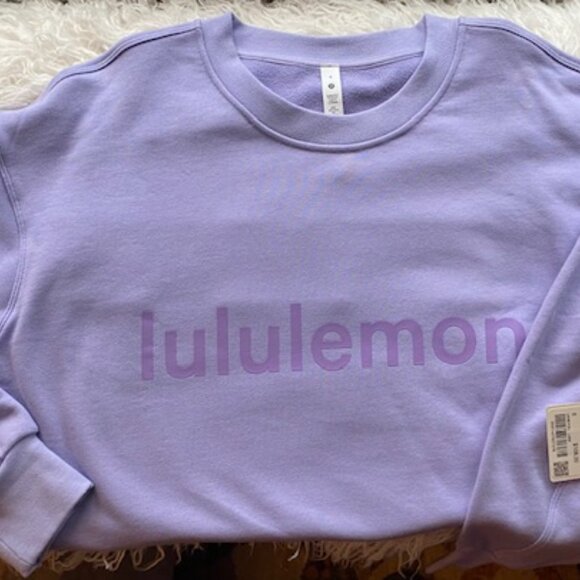 lululemon perfectly oversized crew graphic 💜 NWT - Picture 2 of 6